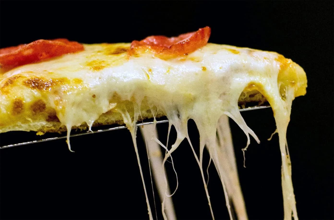 Nystekt pizza på Furutangen