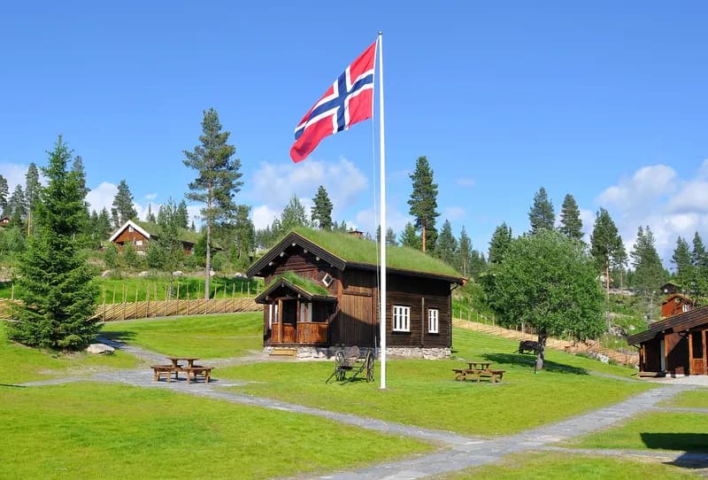 Nøkkelferdig hytte eller egen hyttetomt?